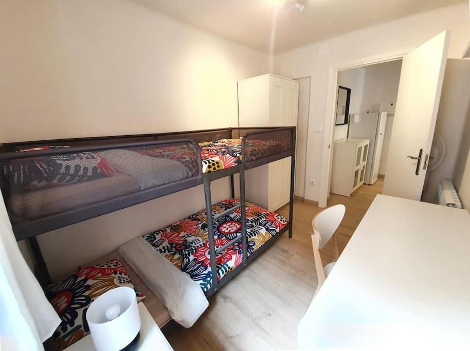 Acogedor Piso En El Centro De Sabinanigo 아파트 외부 사진